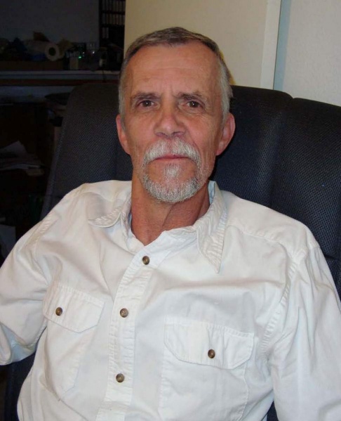 File:Ernest Schmelter 2505.jpg